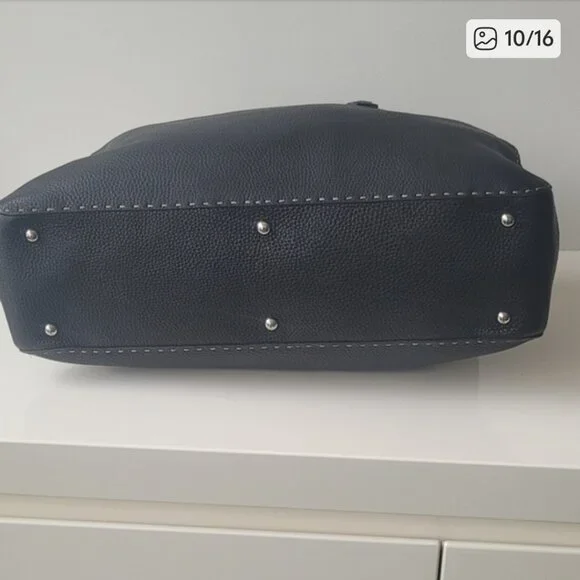 FENDI Selleria Black Leather Tote Bag - Picture 9 of 14